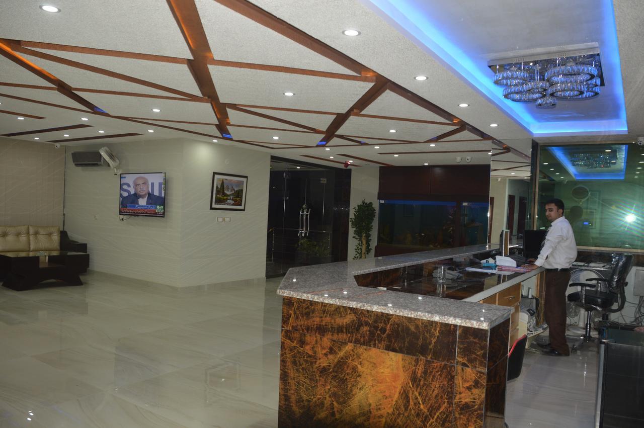 Pool & Park Resorts Lahore Bagian luar foto